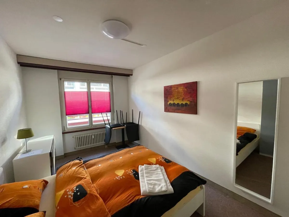 YourCityStay - Basel Stadt Zentrum 0*,  Schweiz